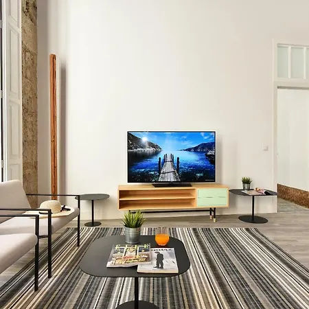 Off Triana Apartment