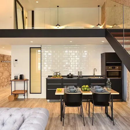 Off Triana Lejlighed